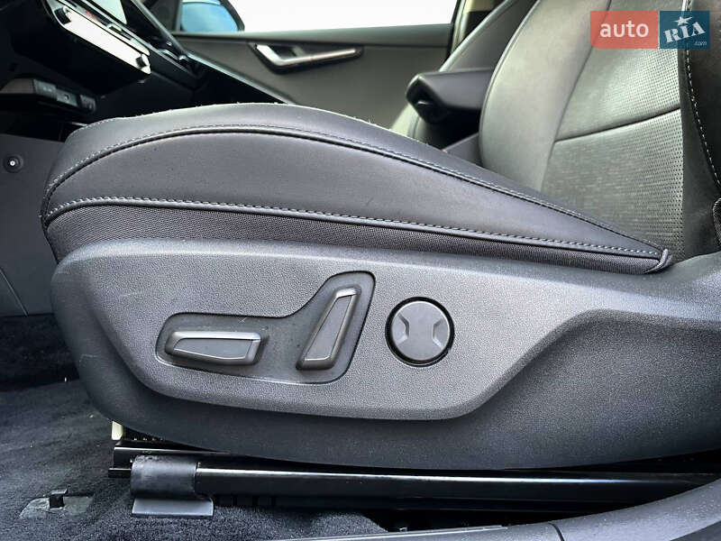 Внедорожник / Кроссовер Kia Niro 2023 в Львове