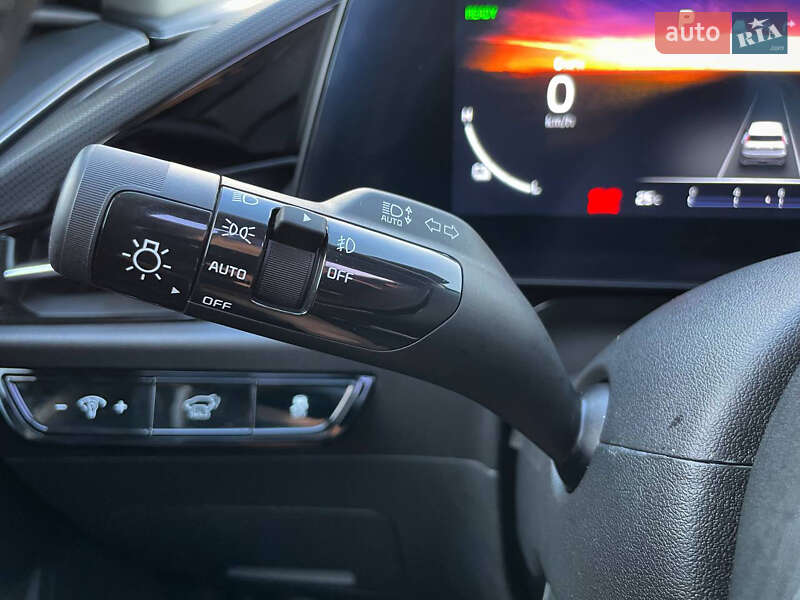 Внедорожник / Кроссовер Kia Niro 2023 в Львове