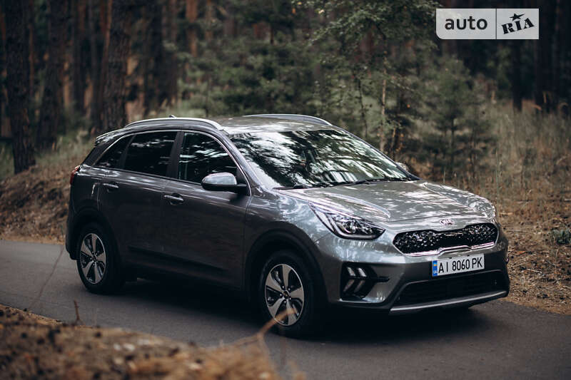 Внедорожник / Кроссовер Kia Niro 2016 в Переяславе