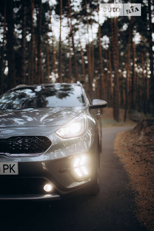 Внедорожник / Кроссовер Kia Niro 2016 в Переяславе