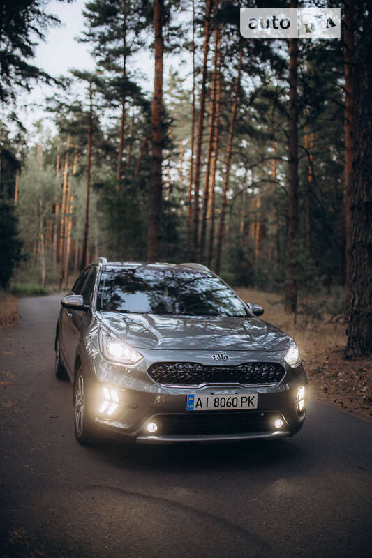 Внедорожник / Кроссовер Kia Niro 2016 в Переяславе