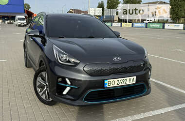 Позашляховик / Кросовер Kia Niro 2018 в Тернополі