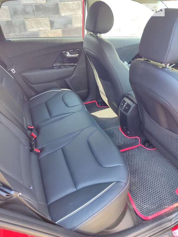 Внедорожник / Кроссовер Kia Niro 2020 в Днепре фото 6 Внедорожник / Кроссовер Kia Niro 2020 в Днепре