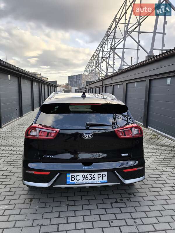Позашляховик / Кросовер Kia Niro 2018 в Львові