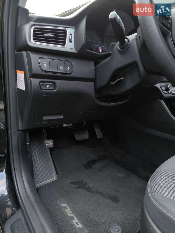 Позашляховик / Кросовер Kia Niro 2018 в Львові