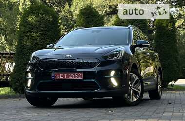 Внедорожник / Кроссовер Kia Niro 2020 в Дрогобыче