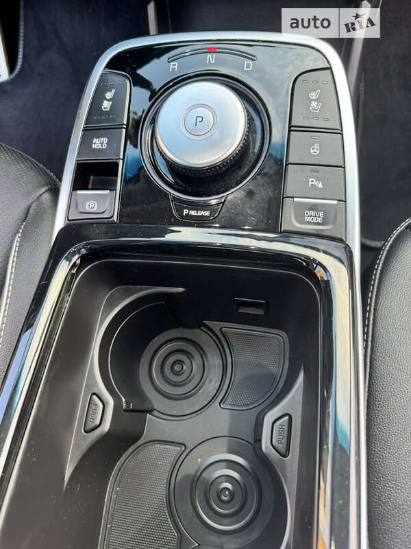 Позашляховик / Кросовер Kia Niro 2020 в Одесі