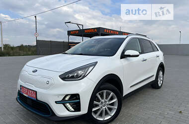 Внедорожник / Кроссовер Kia Niro 2020 в Лопатине