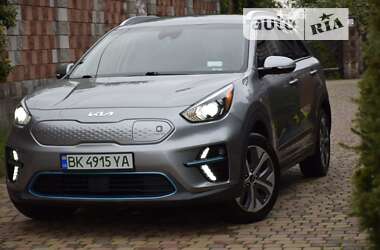 Внедорожник / Кроссовер Kia Niro 2022 в Ровно