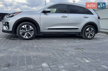 Внедорожник / Кроссовер Kia Niro 2020 в Тернополе