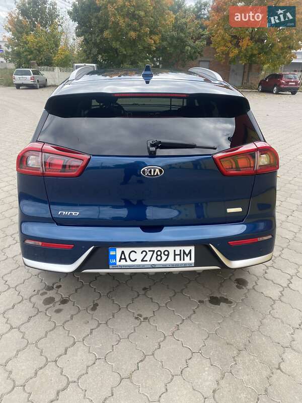 Внедорожник / Кроссовер Kia Niro 2017 в Ковеле