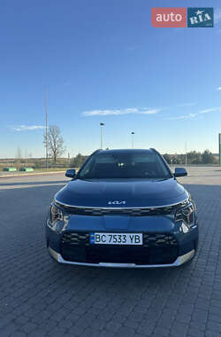 Позашляховик / Кросовер Kia Niro 2023 в Новояворівську
