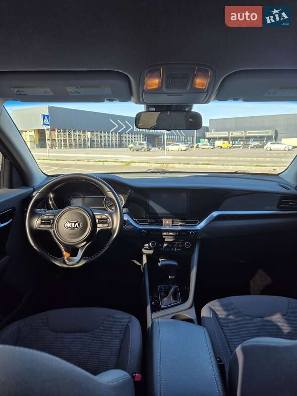 Позашляховик / Кросовер Kia Niro 2020 в Дніпрі