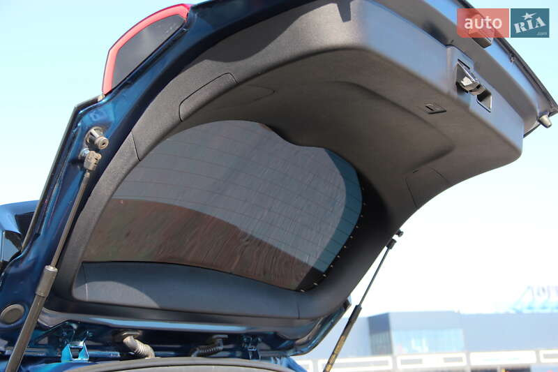 Позашляховик / Кросовер Kia Niro 2020 в Дніпрі