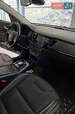 Позашляховик / Кросовер Kia Niro 2019 в Надвірній
