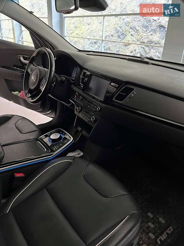 Позашляховик / Кросовер Kia Niro 2019 в Надвірній