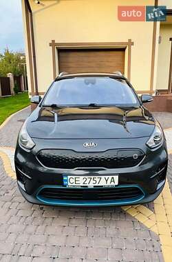 Внедорожник / Кроссовер Kia Niro 2019 в Сторожинце