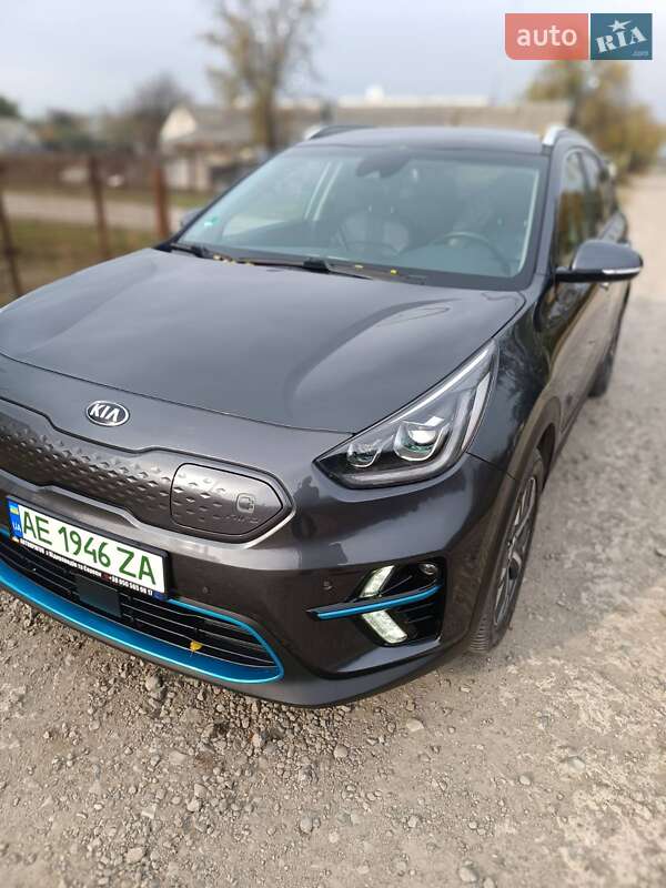 Внедорожник / Кроссовер Kia Niro 2020 в Кривом Роге