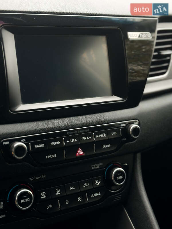 Позашляховик / Кросовер Kia Niro 2018 в Одесі