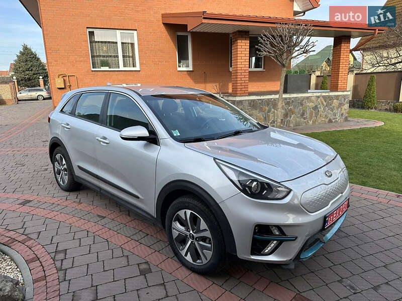 Внедорожник / Кроссовер Kia Niro 2021 в Луцке