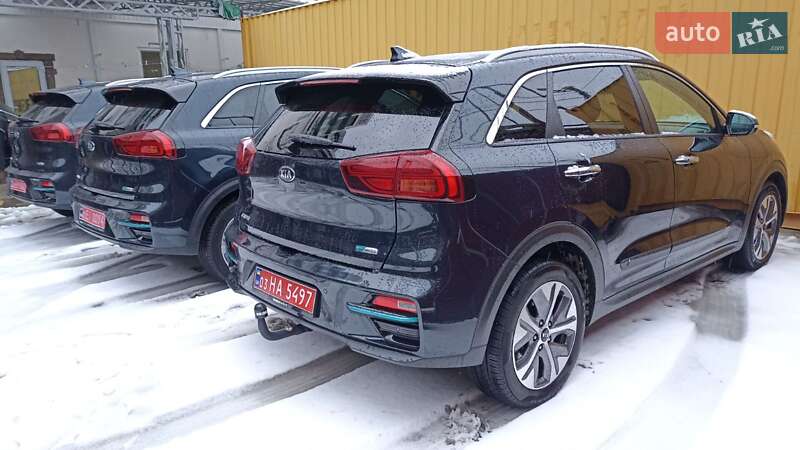 Внедорожник / Кроссовер Kia Niro 2020 в Умани