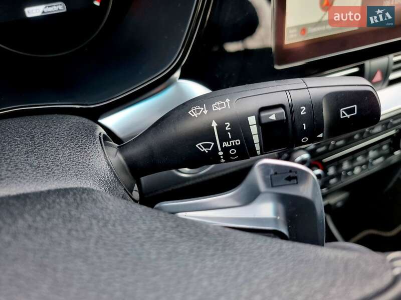 Позашляховик / Кросовер Kia Niro 2020 в Дрогобичі