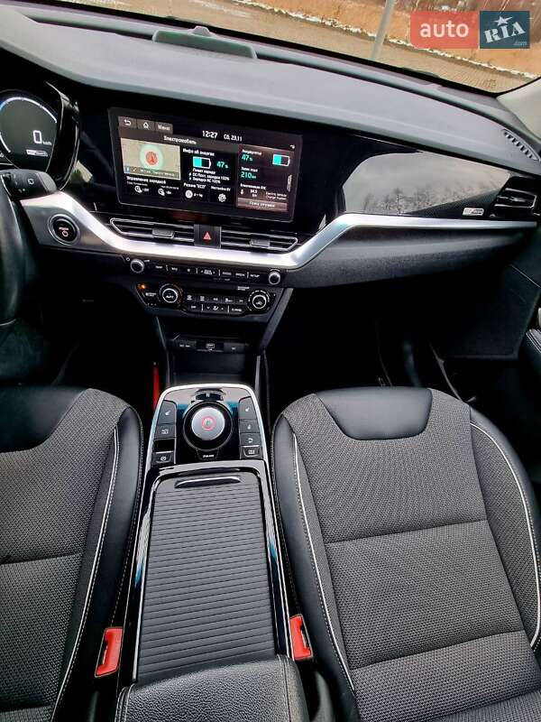 Позашляховик / Кросовер Kia Niro 2020 в Дрогобичі