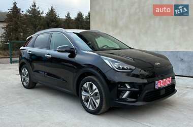 Внедорожник / Кроссовер Kia Niro 2019 в Дубно