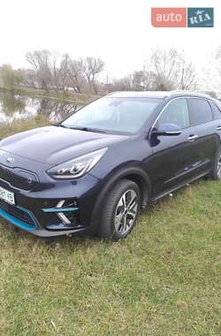 Внедорожник / Кроссовер Kia Niro 2020 в 