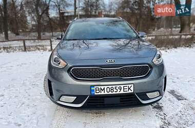 Позашляховик / Кросовер Kia Niro 2017 в Сумах