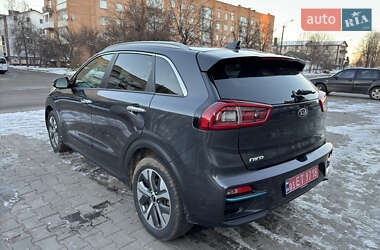 Внедорожник / Кроссовер Kia Niro 2019 в Дубно