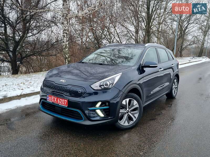 Позашляховик / Кросовер Kia Niro 2020 в Києві