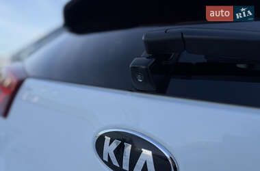 Позашляховик / Кросовер Kia Niro 2021 в Рівному