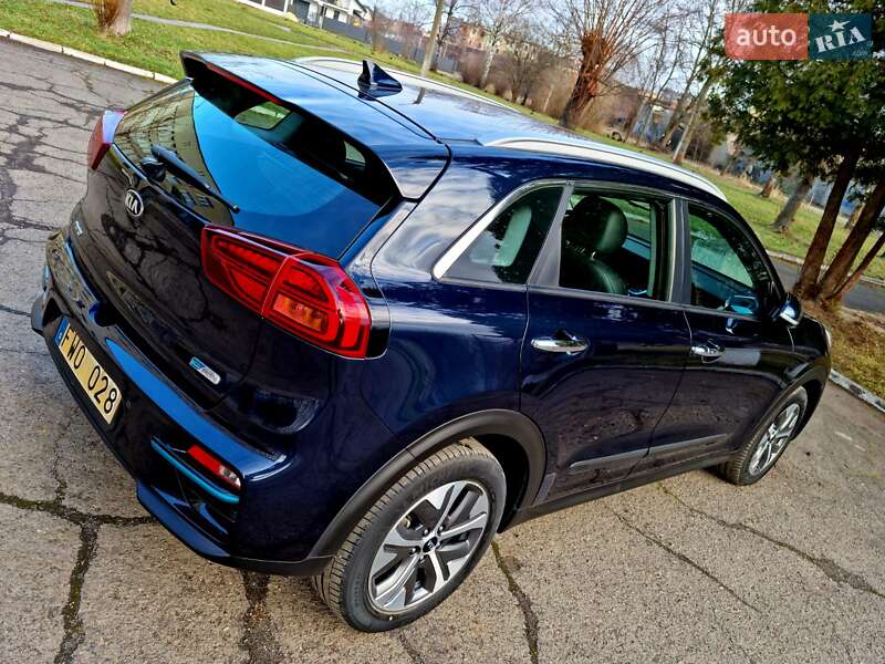Позашляховик / Кросовер Kia Niro 2020 в Дрогобичі