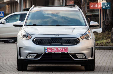 Позашляховик / Кросовер Kia Niro 2017 в Львові