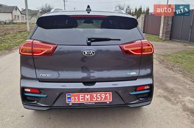 Внедорожник / Кроссовер Kia Niro 2020 в Дубно