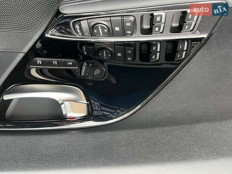 Внедорожник / Кроссовер Kia Niro 2018 в Киеве фото 3 Внедорожник / Кроссовер Kia Niro 2018 в Киеве