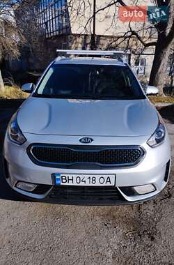 Позашляховик / Кросовер Kia Niro 2017 в Одесі