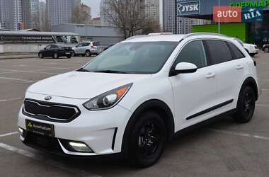 Позашляховик / Кросовер Kia Niro 2017 в Києві