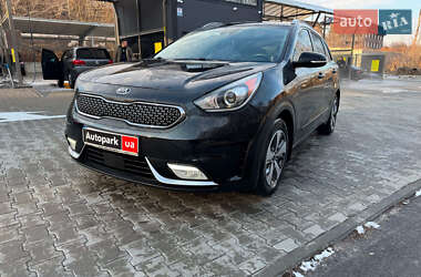 Позашляховик / Кросовер Kia Niro 2017 в Києві