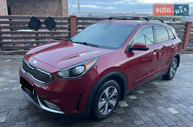 Позашляховик / Кросовер Kia Niro 2018 в Львові