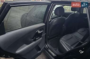 Внедорожник / Кроссовер Kia Niro 2019 в 