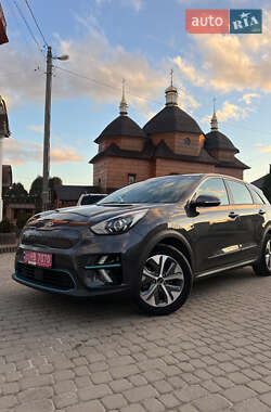 Позашляховик / Кросовер Kia Niro 2020 в Львові