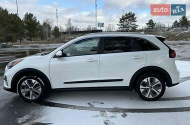 Внедорожник / Кроссовер Kia Niro 2022 в Киеве