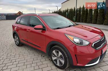 Позашляховик / Кросовер Kia Niro 2018 в Кам'янець-Подільському