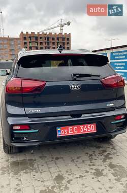 Внедорожник / Кроссовер Kia Niro 2021 в Киеве