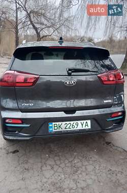 Внедорожник / Кроссовер Kia Niro 2019 в Ровно