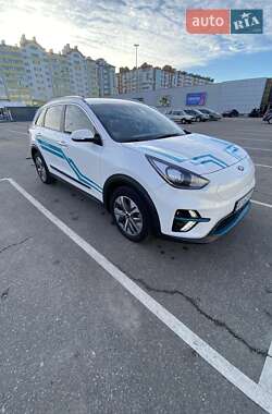Внедорожник / Кроссовер Kia Niro 2019 в 