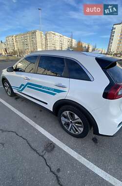 Внедорожник / Кроссовер Kia Niro 2019 в 