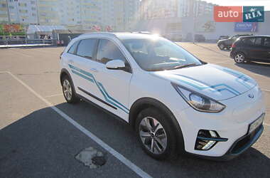 Внедорожник / Кроссовер Kia Niro 2019 в 
